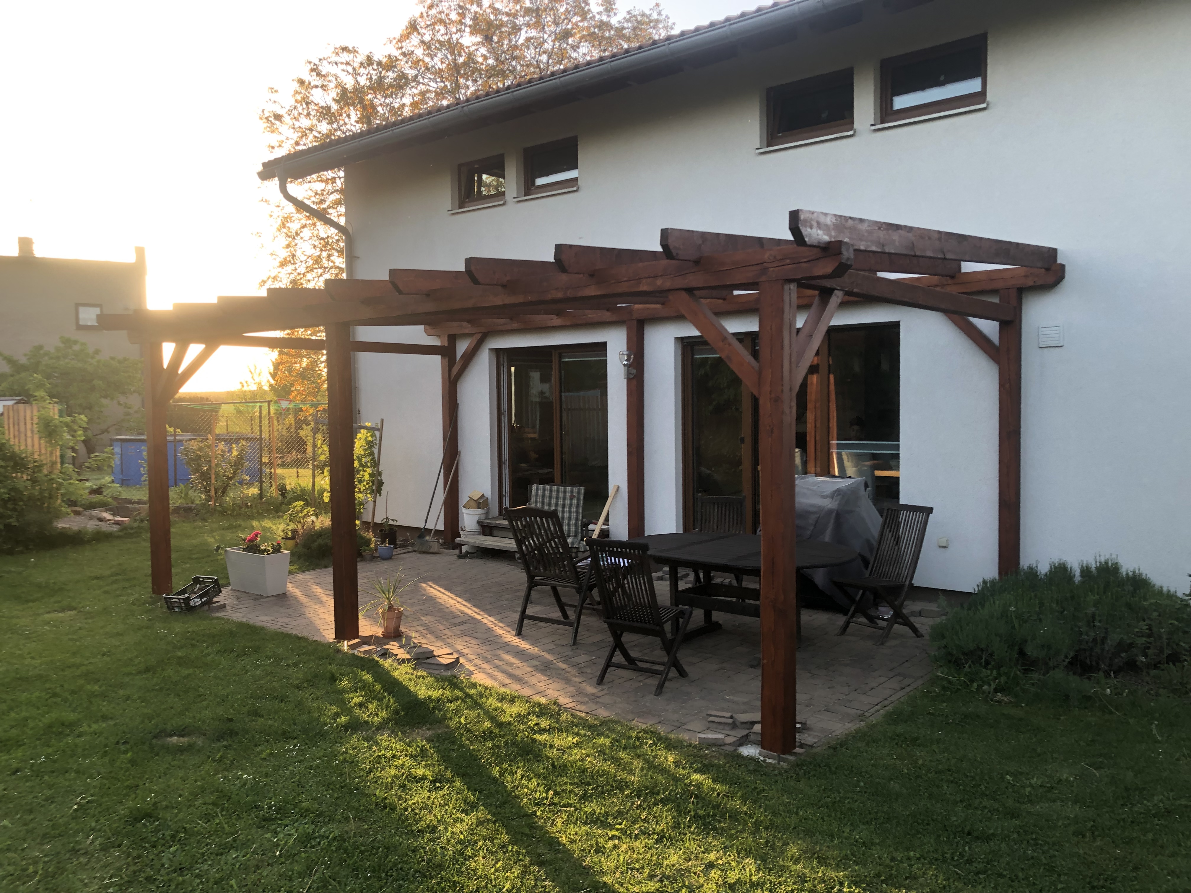 Pergola k rodinnému domu